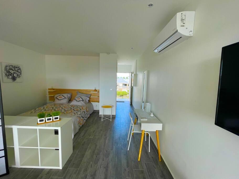 Superbe Studio Lumineux, Vue Sur Piscine Et Mer Baie Nettle Ngoại thất bức ảnh